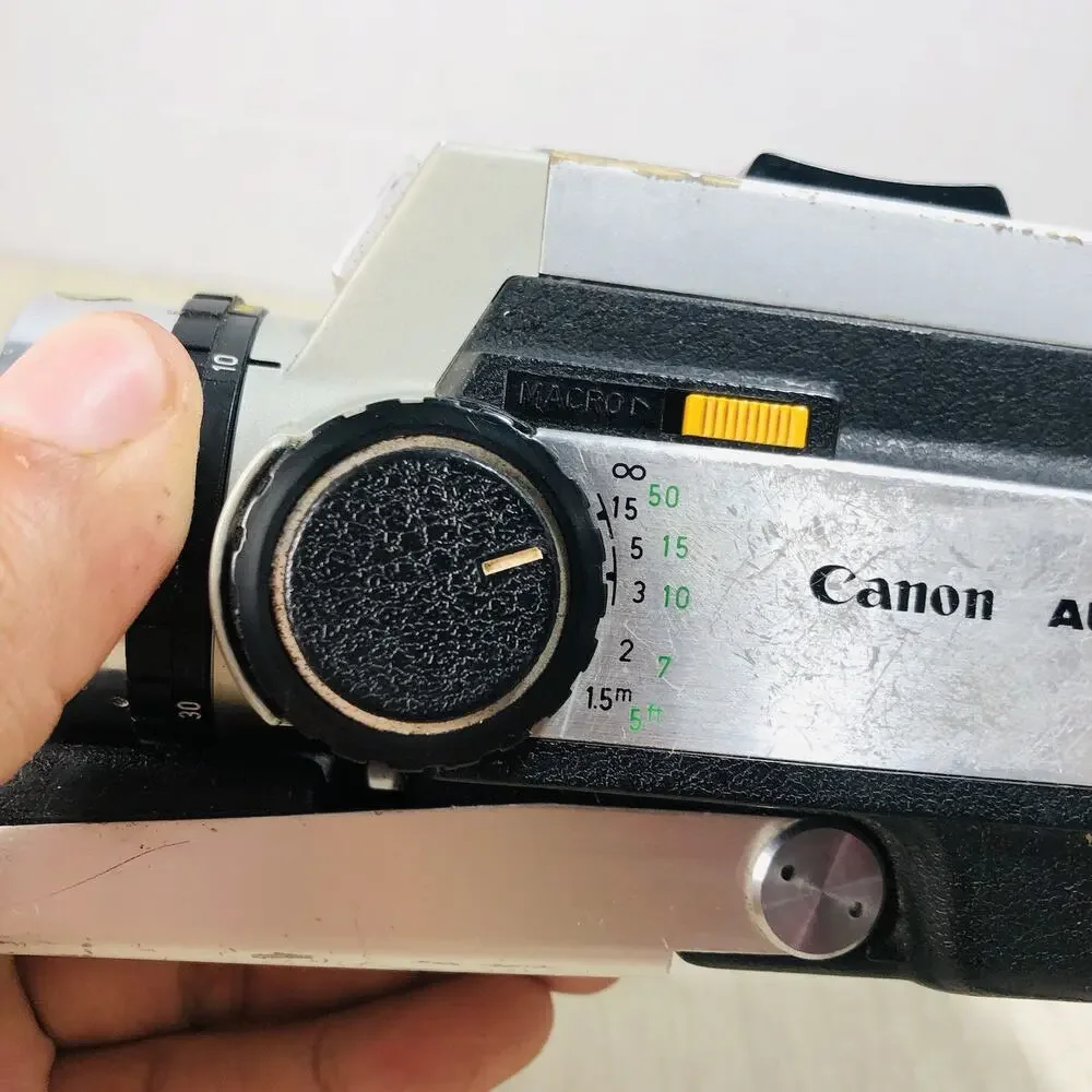 VTG. Canon Auto Zoom 318M Super 8mm Movie Camera 3x Zoom Untested